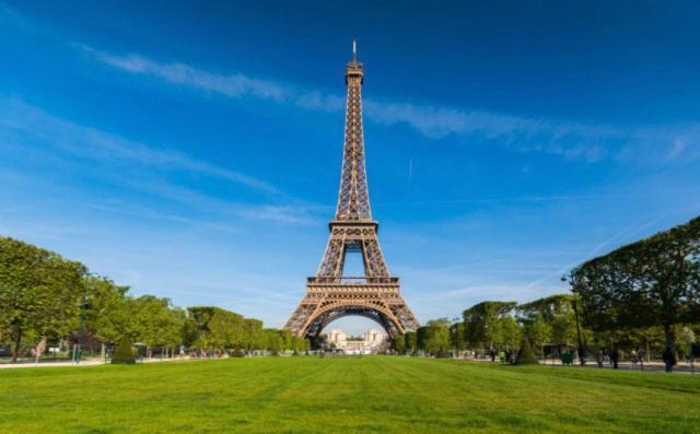 Appartement Cozy: 10/15 Min Des Champs Elysee Sartrouville Luaran gambar